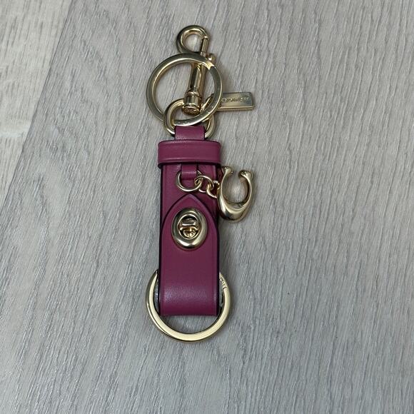 Coach Trigger Snap Bag Charm Refined Leather Key Chain FOB Light Raspberry - Picture 7 of 9